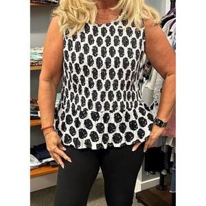 NEW DRESS ADDICT lou sleeveless top in black & white